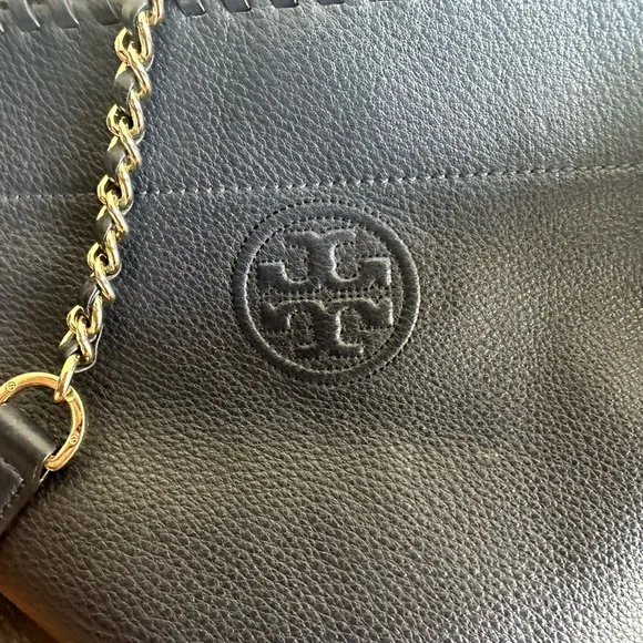 Tory Burch Bucket Bag Navy Blue - Picture 4 of 9